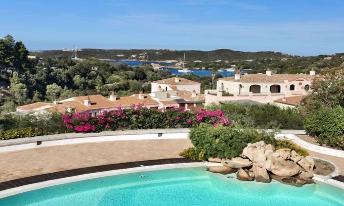 Liscia di Vacca Apartment | Apartment Il Giardino degli Oleandri in Porto Cervo - 2 persons, 1 bedrooms