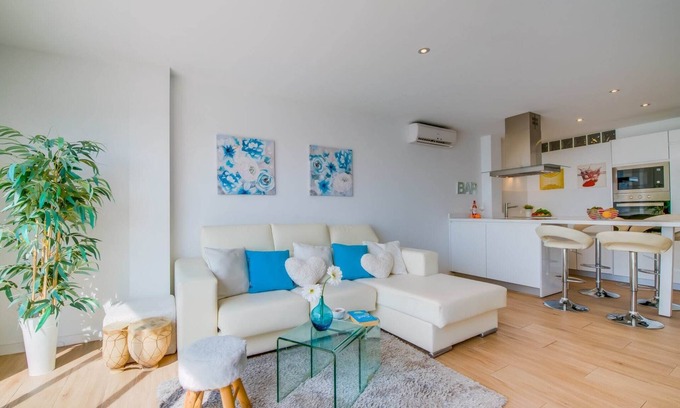 Alcudia Apartment | Apartment in Alcudia near Stunning Beach
