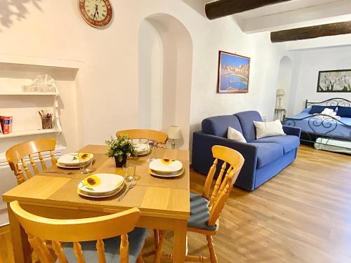 Old Town Apartment | Apartment in the centre of Menton