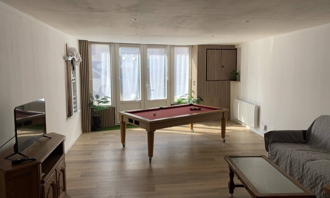 Saint-Julien Apartment | Apartment in the heart of the village!