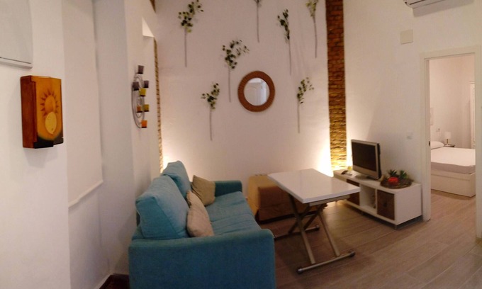 Triana House | APARTMENT IN TRIANA