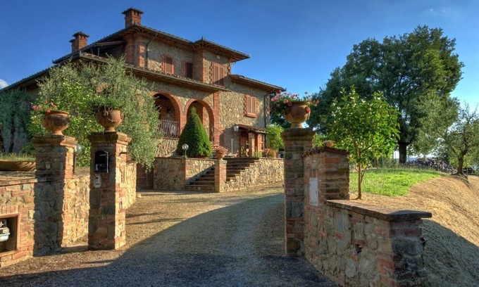 Lucignano Villa | Apartment inside the Villa di Dariio