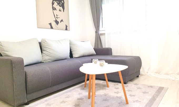 Novi Beograd Apartment | Apartment Iskra