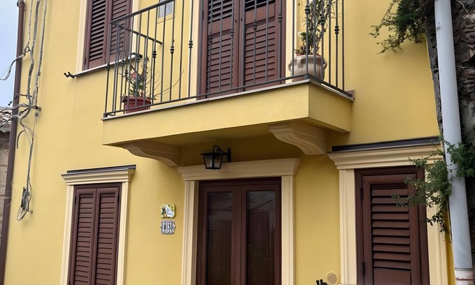 Province of Messina Apartment | Apartment 'Domenico' with Balcony, Wi-Fi and Air Conditioning