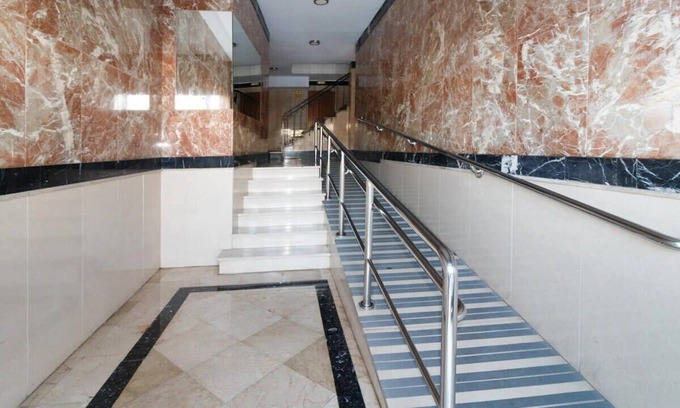 Plaza de Toros Vieja Apartment | Apartment Javier Summ