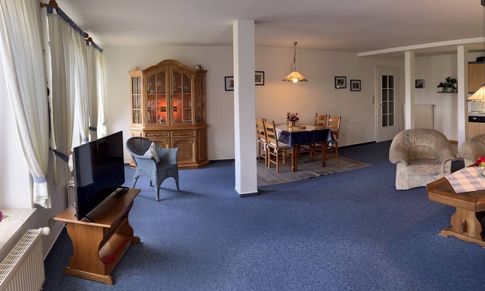 Werdum Apartment | Apartment 'Kuhstall' with Shared Terrace, Shared Garden and Wi-Fi