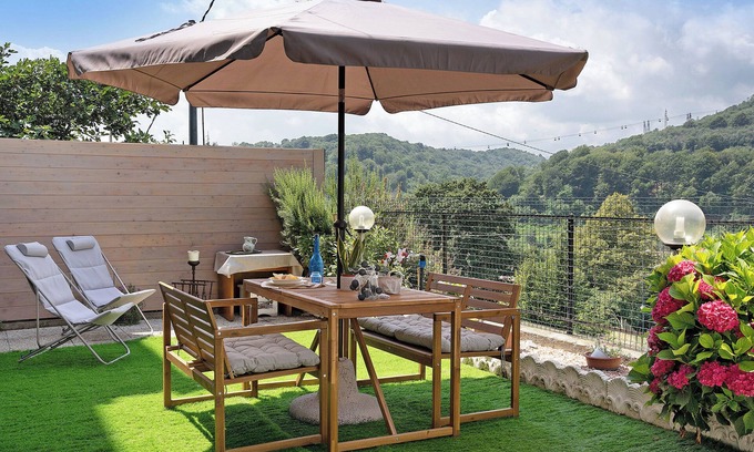 Cairo Montenotte Apartment | Apartment 'La Casa Di Giosy' with Private Garden and Wi-Fi