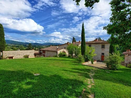 Grassina Apartment | Apartment La Romantica by Interhome