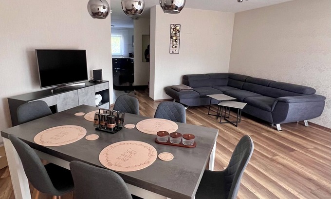 Lahnstein Apartment | Apartment Lahneck - 10 min to Koblenz. For an active or relaxing vacation on the Middle Rhine