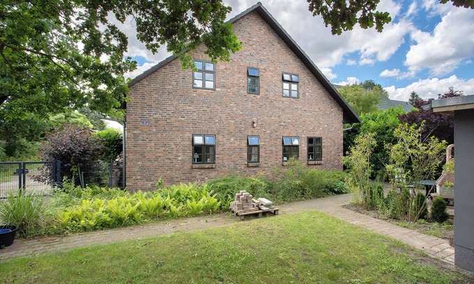 Karlshagen Apartment | Apartment 'Landhaus Karlshagen Peenewiesen' with Private Terrace, Private Garden and Wi-Fi