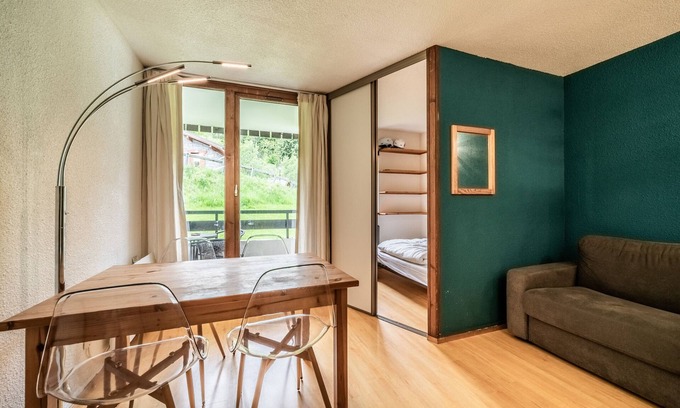 Les Esserts Apartment | Apartment 'Les Esserts - Immoclean' with Mountain View, Balcony and Wi-Fi