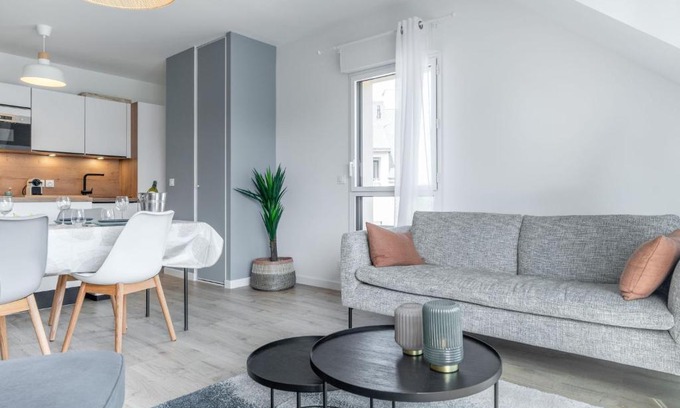 Carnac Apartment | Apartment Les Villas du Men Du-1 by Interhome