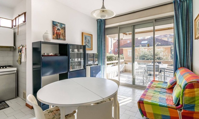 Marina Centro Apartment | Apartment located on the first floor of a building with a lift (not suitable for disabled people). There are steps at the entrance.In 63 m2 of space it accommodates 4 people.Residential and quiet area, about 3 minutes walk from the sea.A 10-minute walk a