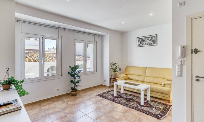 L'Escala Apartment | Apartment 'Mar' with Wi-Fi