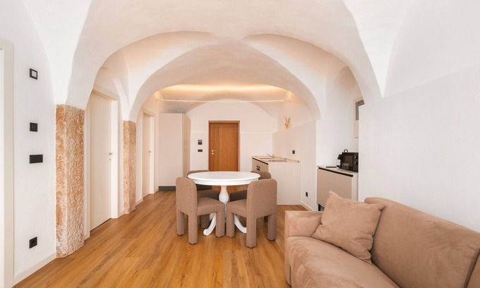 Laives Apartment | Apartment 'Maso Renner 1' with Mountain View, Wi-Fi and Air Conditioning