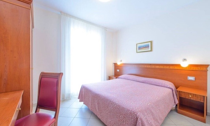 Viserbella Apartment | APARTMENT N. 4, WITH BALCONY SEA VIEW, AIR-CONDITIONED AND PARK