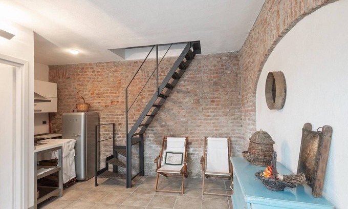 Stagno Lombardo Villa | Apartment near Cremona in Historic Convent