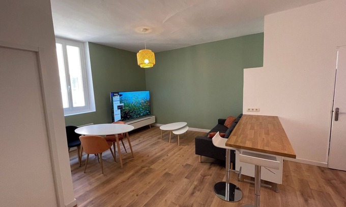 Quartier Administrations Apartment | Apartment near the Arenas of Nîmes