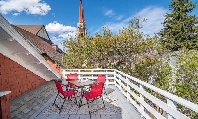 Helena Apartment | Apartment next to Cathedral in Historic Downtown Helena