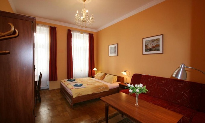 Karlovy Vary Apartment | Apartment No. 10 Zeyerova 13 (U Tržnice)