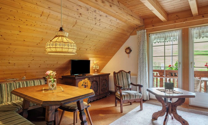 Titisee-Neustadt Apartment | Apartment 'Nord' with Mountain View, Shared Terrace and Wi-Fi