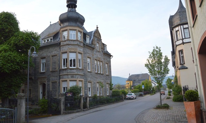 Dhron Apartment | Apartment on the Moselle in Neumagen-Dhron