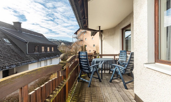 Ortsmitte Apartment | Apartment 'Orenberg 4' with Balcony and Wi-Fi