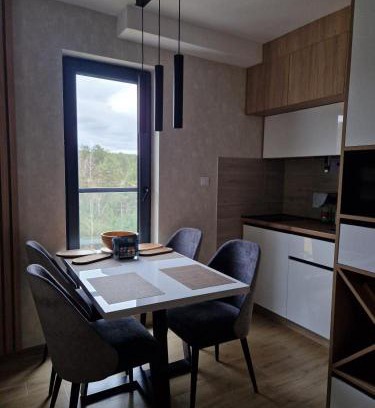Divcibare Apartment | Apartment Ornament Lux