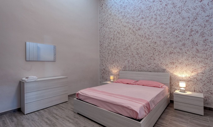 Squinzano Apartment | Apartment 'Petra' with Private Garden and Wi-Fi