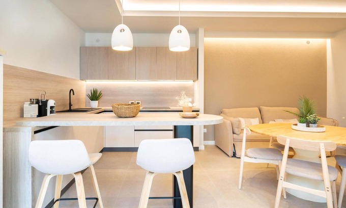 Sant'Onofrio Apartment | Apartment 'Picahouse' with Sea View, Wi-Fi and Air Conditioning