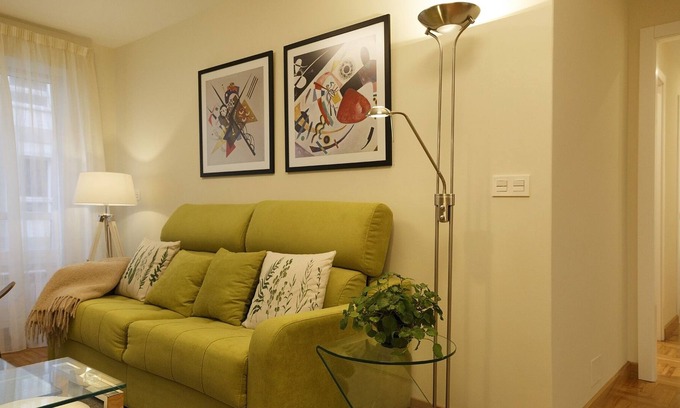 Pontevedra Apartment | Apartment Ravachol in Pontevedra city