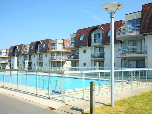 Bredene Apartment | Apartment Residentie Cannes 208 by Interhome