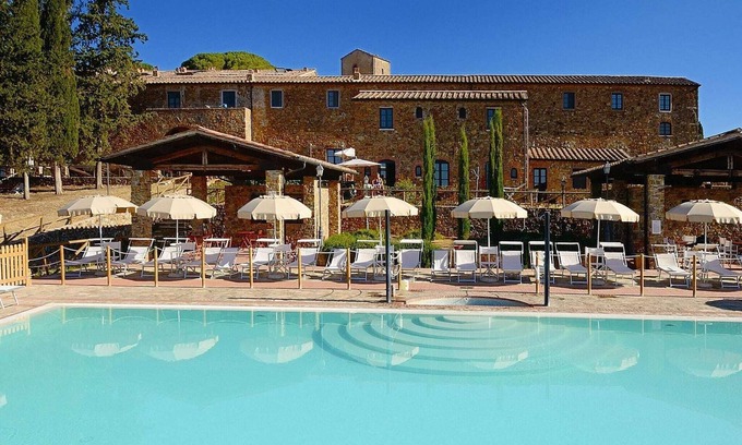 Casalappi Apartment | Apartment Stay in Campiglia Town