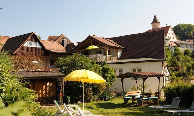Graefenberg Apartment | Apartment S plus (1-2 pers./from 2 nights) - Apartment-Haus Gundelfinger
