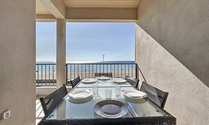 Leucate Apartment | Apartment sea view in Leucate Plage – 6 people