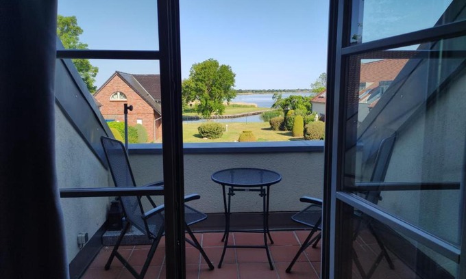 Mellenthin Apartment | Apartment Seeadler mit Balkon