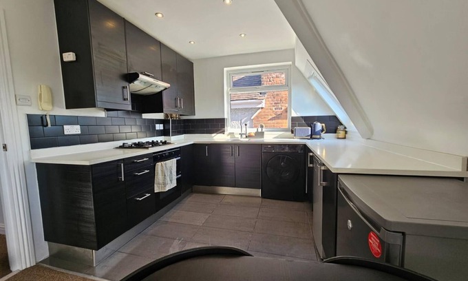 Frognal and Fitzjohns Apartment | Apartment - Sleeps 4 & Free Parking