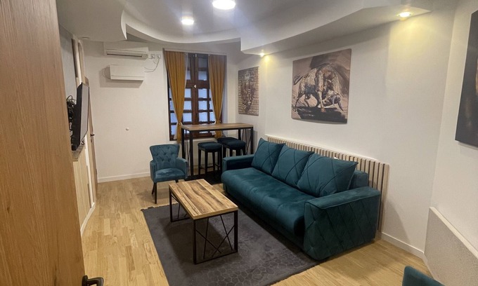 Zeleni Venac Apartment | Apartment Sofie (downtown)