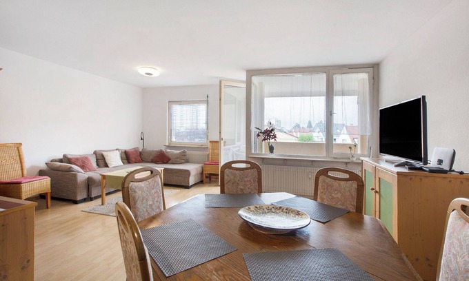Weil am Rhein Apartment | Apartment 'Stadtappartement Sievers' with Private Terrace, Balcony and Wi-Fi