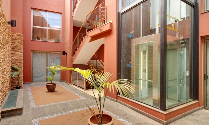 Vegueta Apartment | Apartment Urban Paradise 1 close to the Sea with Rooftop Terrace & Wi-Fi