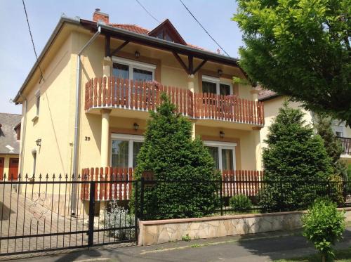 Heviz Apartment | Apartment Villa Attila