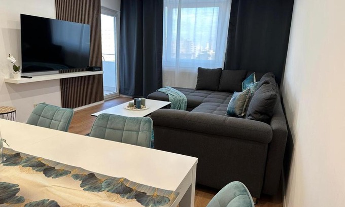 Rhein-Erft-Kreis District Apartment | Apartment Wesseling