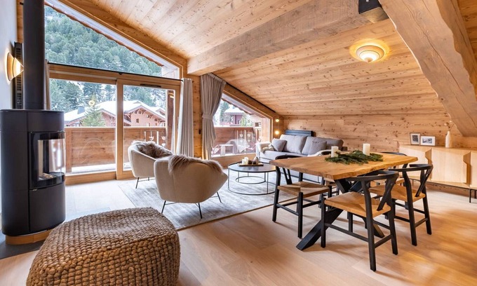 Les Allues Apartment | Apartment with balcony, wood stove, parking - 6 people
