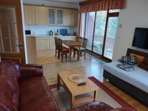 Spindleruv Mlyn Apartment | Apartment with 2 rooms and kitchen Pension Kubu