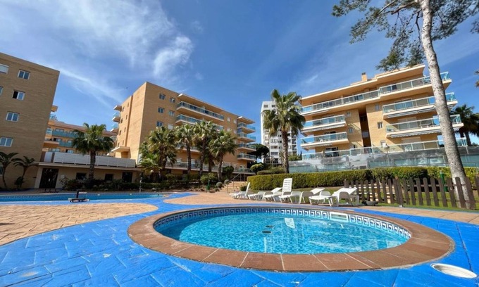 Cap de Salou Apartment | APARTMENT WITH PARKING 5 MINUTES FROM PORT AVENTURA