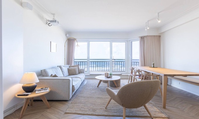 Middelkerke Apartment | Apartment with magnificent sea-view