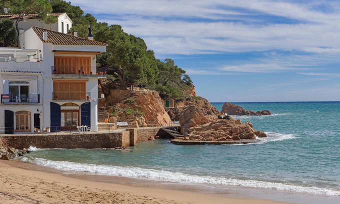 Tamariu Apartment | Apartment with sea views, very close to the beach, ideal for families