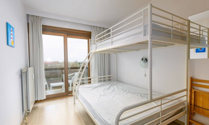 Middelkerke Apartment | Apartment with spacious living room