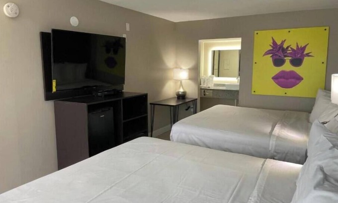 Seaside Heights Apartment | Apartment with Balcony