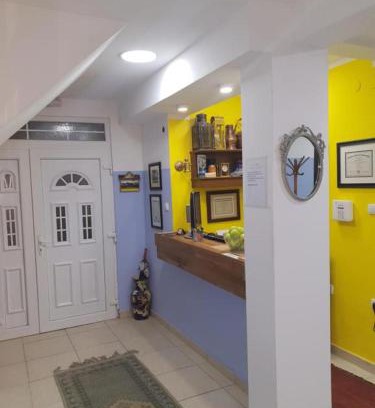 Savamala House | Apartments and Rooms L E F T RIVER Belgrade
